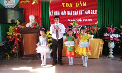 20-11 012.jpg